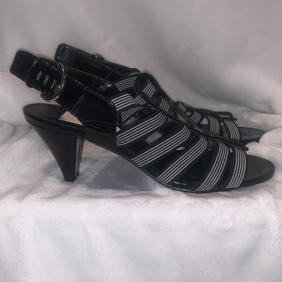 AJ Valenci Sandal heels - Picture 5 of 16